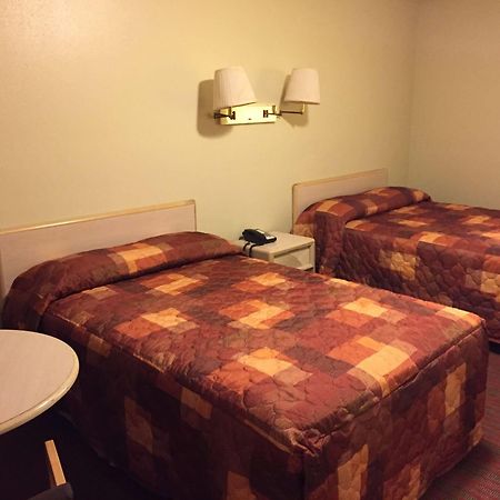 Sebring Inn Eksteriør billede