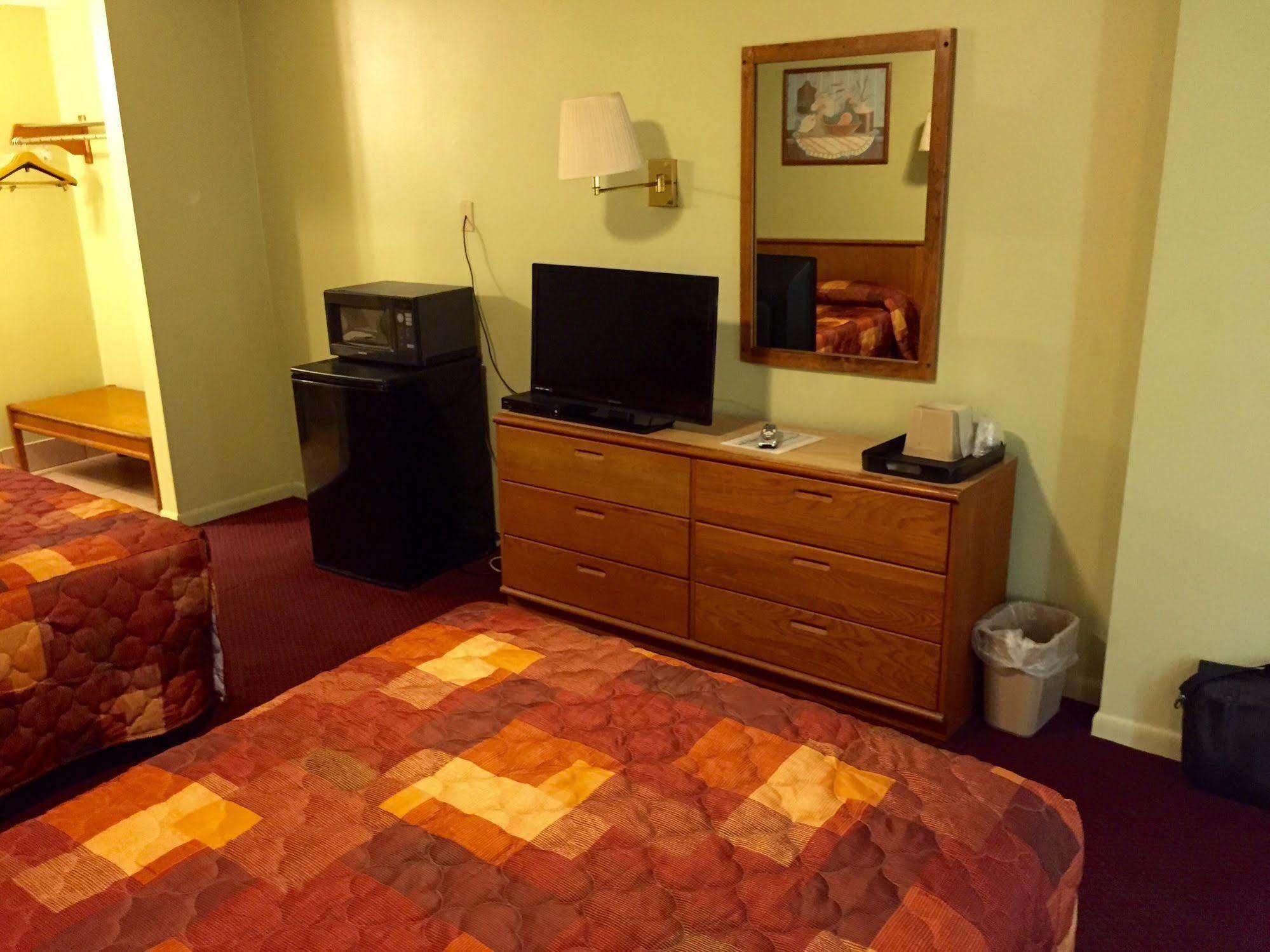 Sebring Inn Eksteriør billede